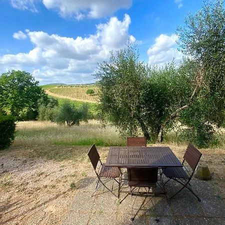 “sterrati” Alloggio per agriturismo Valpiana (Grosseto)